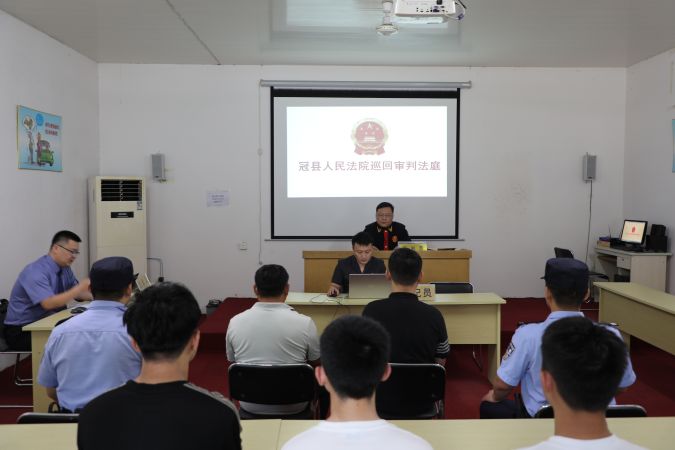 “醉驾”巡回审判进驾校，为“准司机”敲响...